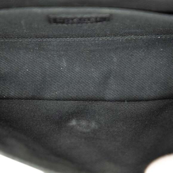 CHANEL Black Caviar Leather Clutch Bag - Picture 4 of 6